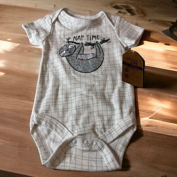 NWT Chick Pea Bodysuit (3-6 Months) - Picture 1 of 3